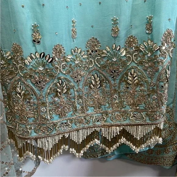 Elegant Light Blue Embroidered sharara Indian suit Indian outfit - Picture 4 of 7
